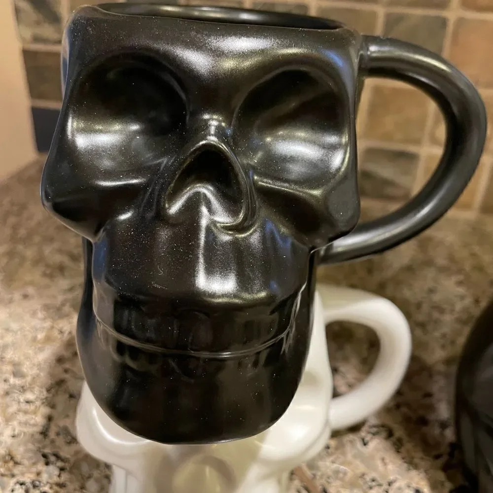 Hyde and EEK Stoneware Skull Mugs  Set of 4 with 3 Shot Glasses